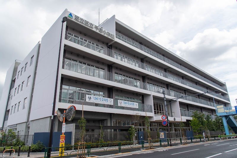 足立区立千寿小学校のピックルボール関連イメージ
