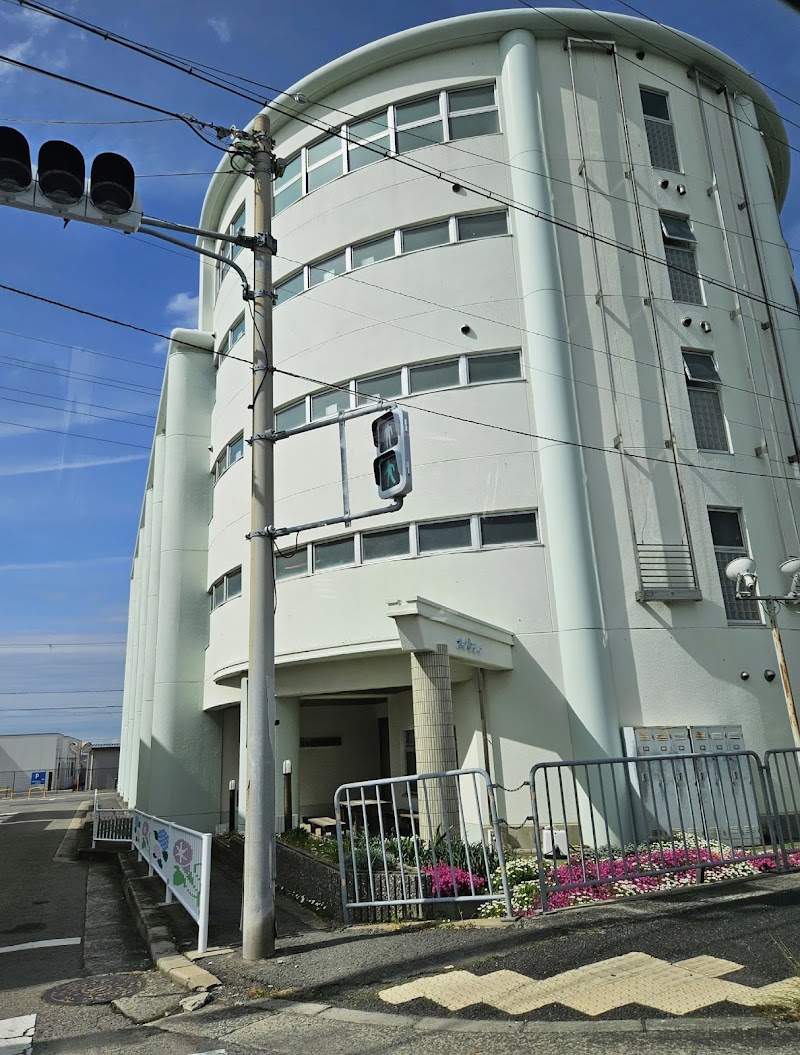 泉佐野市立南部市民交流センター体育分館（オークアリーナ）のピックルボール関連イメージ