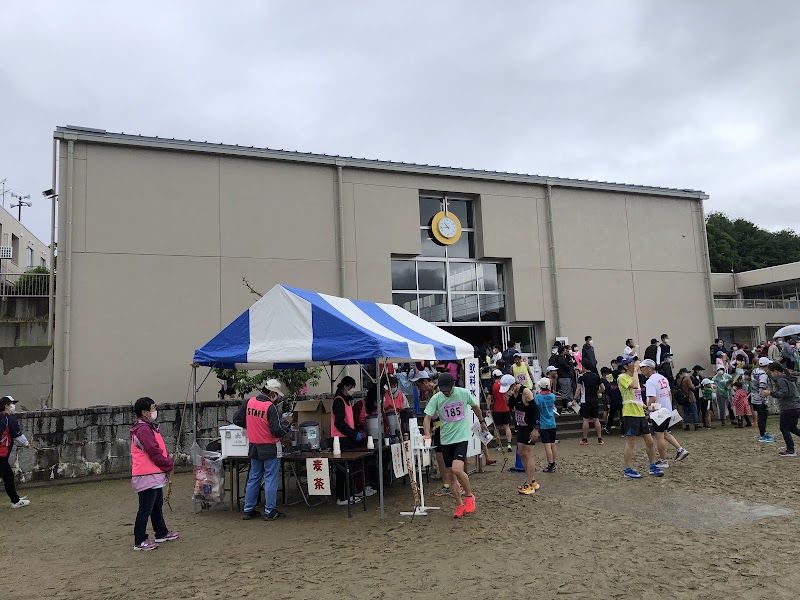 三春町立中郷小学校のピックルボール関連イメージ