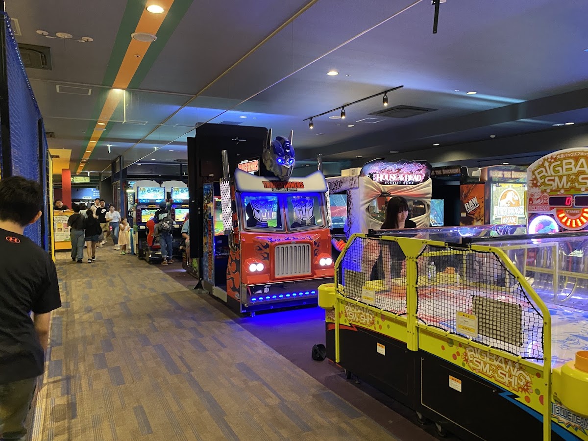 ラウンドワンスタジアム川崎大師店の写真3/5