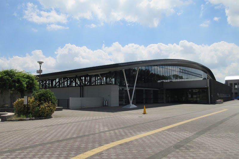 高槻市立古曽部防災公園体育館(古曽部防災公園)の写真2/3