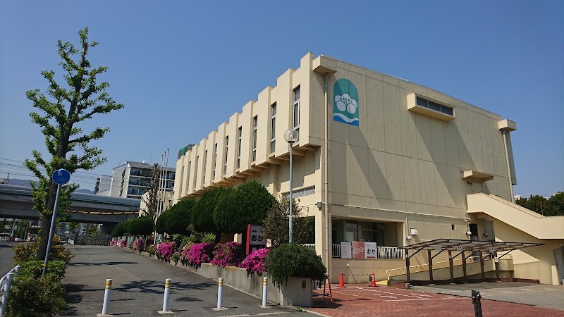 神戸市立東灘体育館の写真2/3