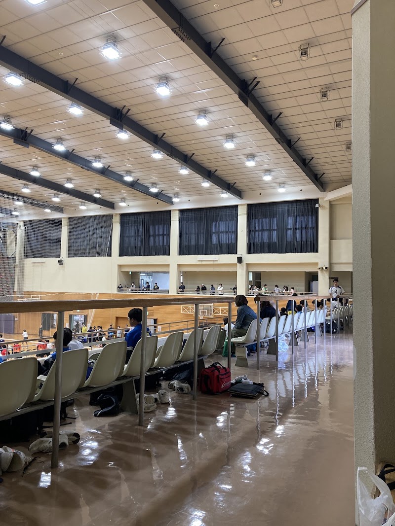 東部体育館の写真2/3