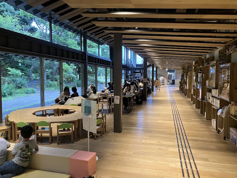 田園調布せせらぎ館の写真2/3