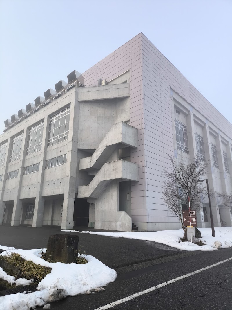長岡市南部体育館の写真2/3