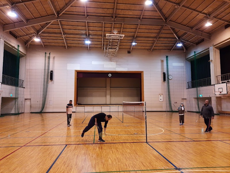 吉沼体育館の写真2/3