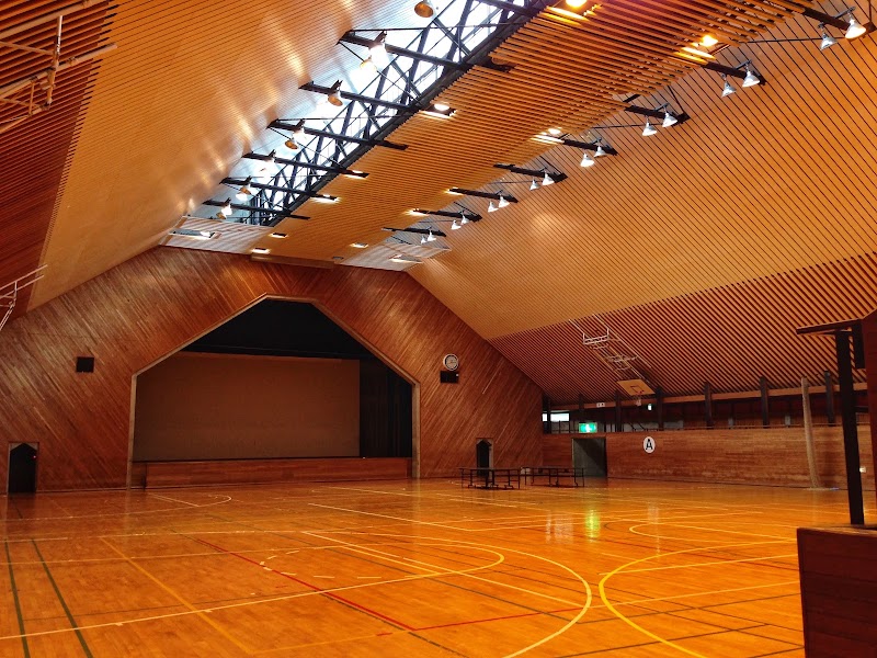 三春町民体育館の写真2/3