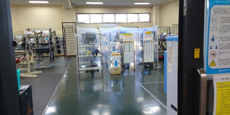 横浜市旭スポーツセンターの写真2/3
