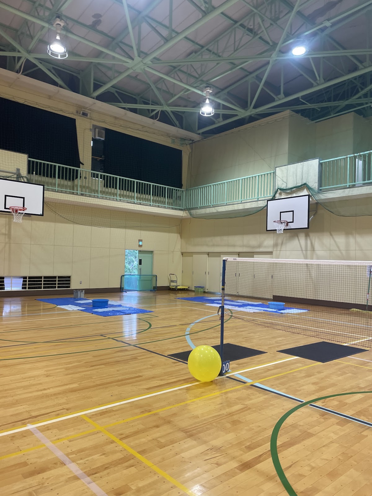 八尾市立南木の本防災体育館の写真1/4