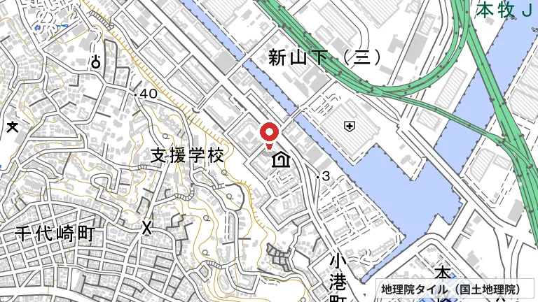 横浜市中スポーツセンターの所在地の地図（出典: 地理院タイル／国土地理院）