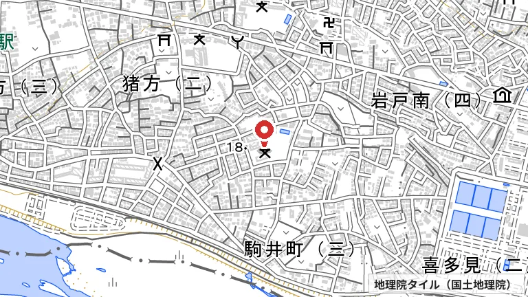 狛江第六小学校の所在地の地図（出典: 地理院タイル／国土地理院）